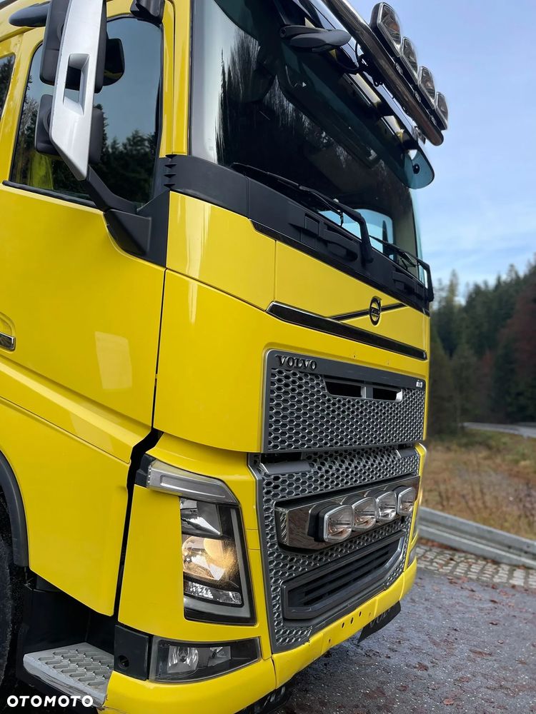 Volvo FH16 650 Zamiana Do Drewna Dłużycy Lasu Kłody - 9
