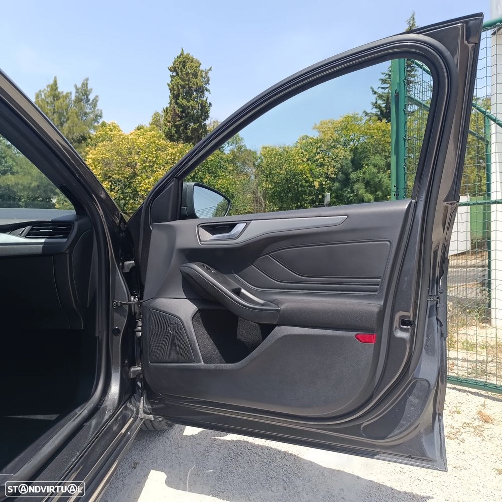 Ford Focus 1.0 EcoBoost MHEV ST-Line Style SIP - 12
