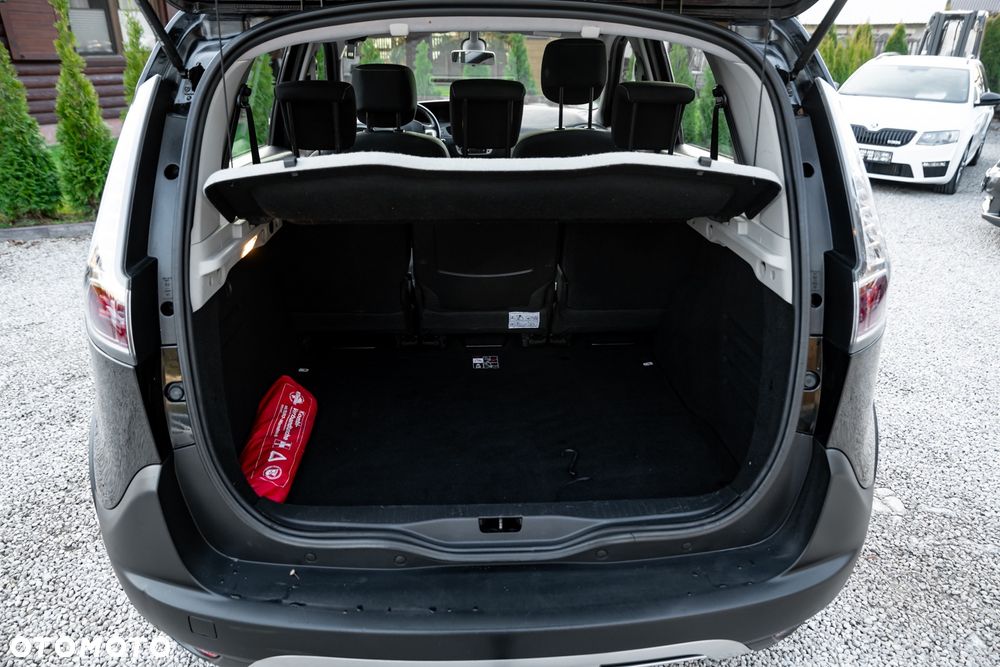 Renault Scenic Energy dCi 110 S&S Xmod Paris - 16