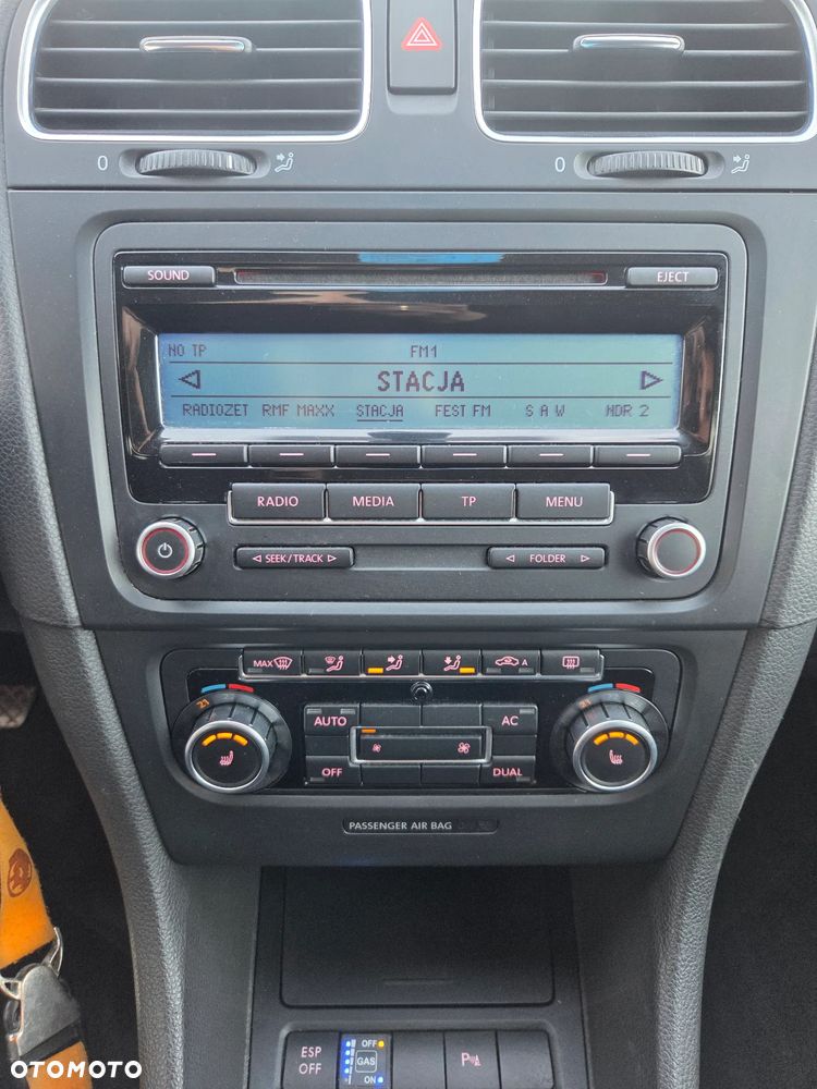 Volkswagen Golf 1.6 Comfortline - 35