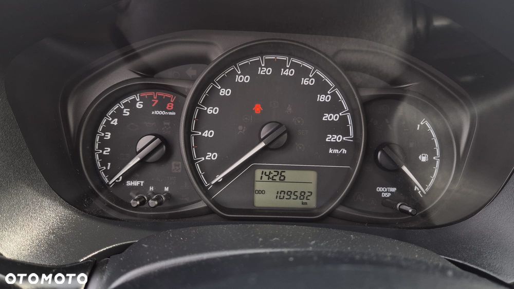 Toyota Yaris 1.5 Active - 23
