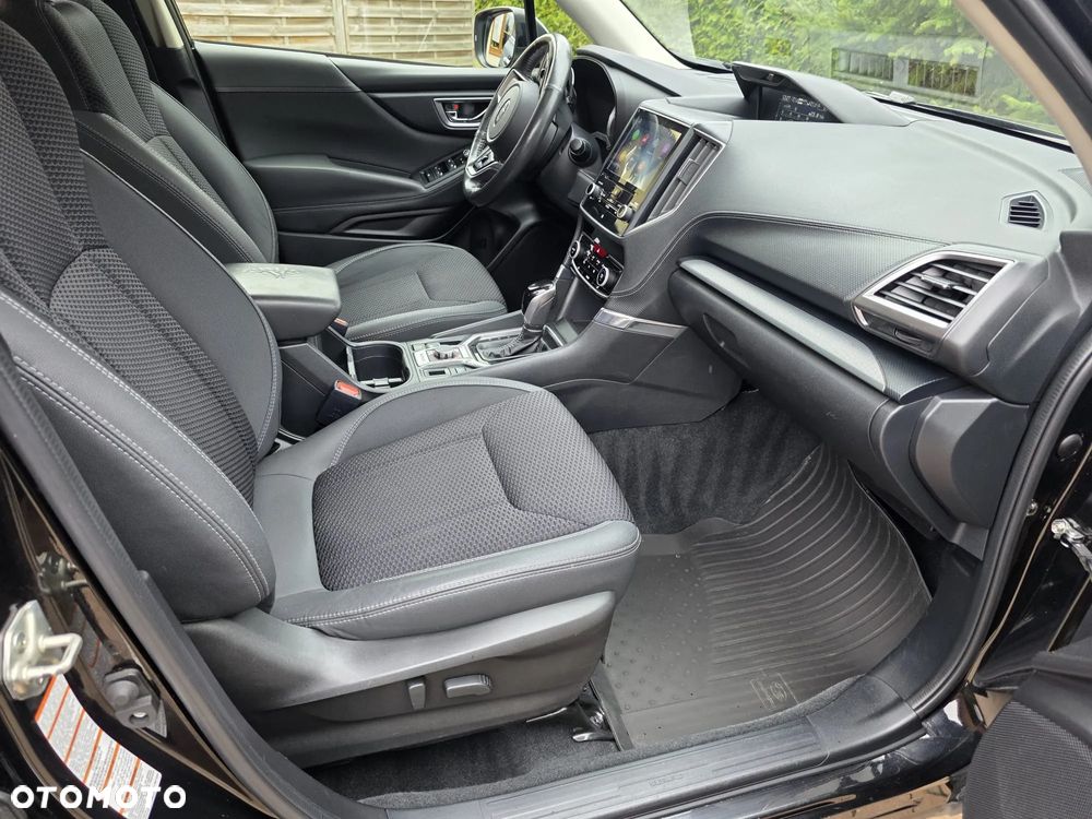 Subaru Forester 2.0ie Lineartronic Active - 9