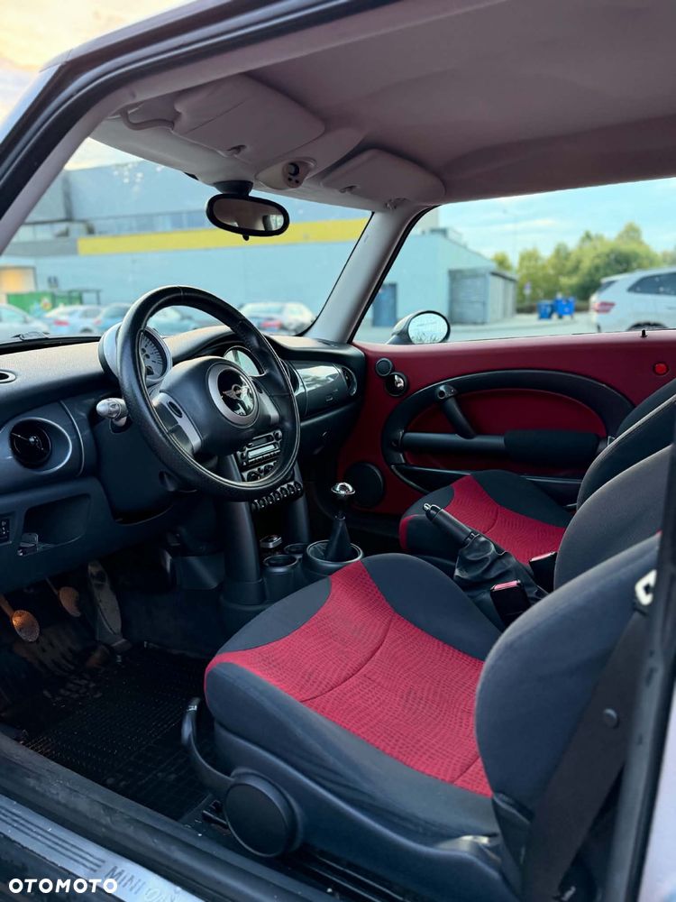 MINI ONE - 7