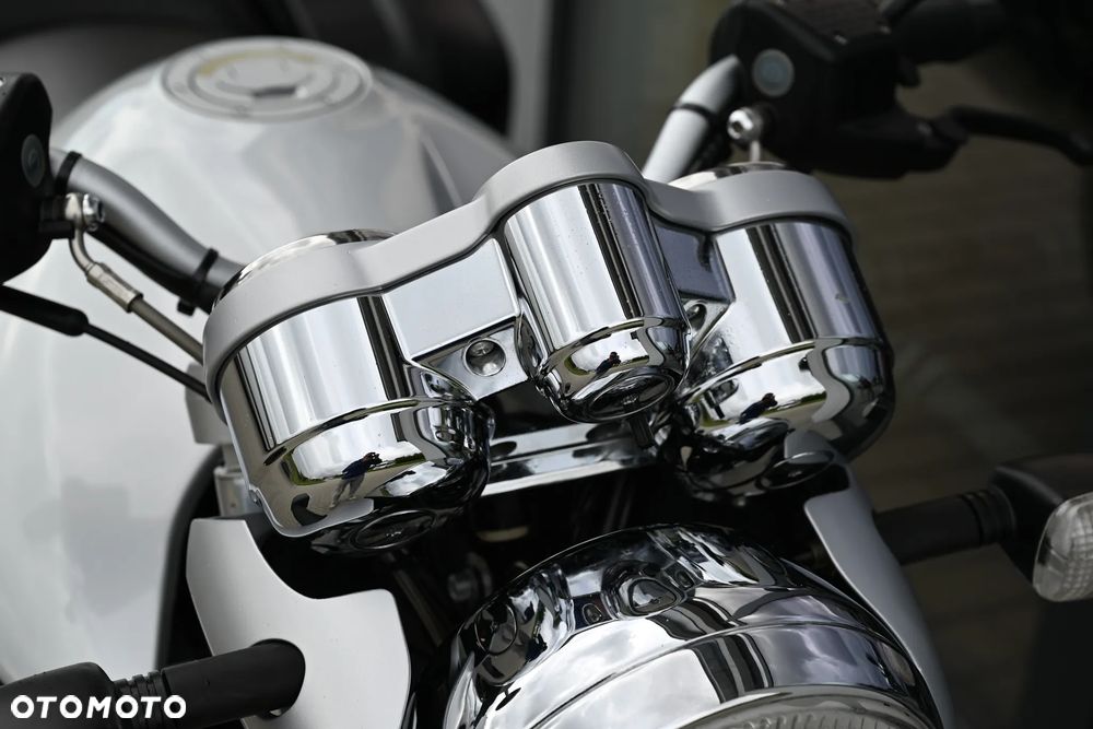 BMW R - 22