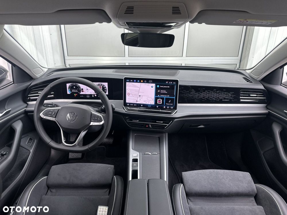 Volkswagen Passat - 13