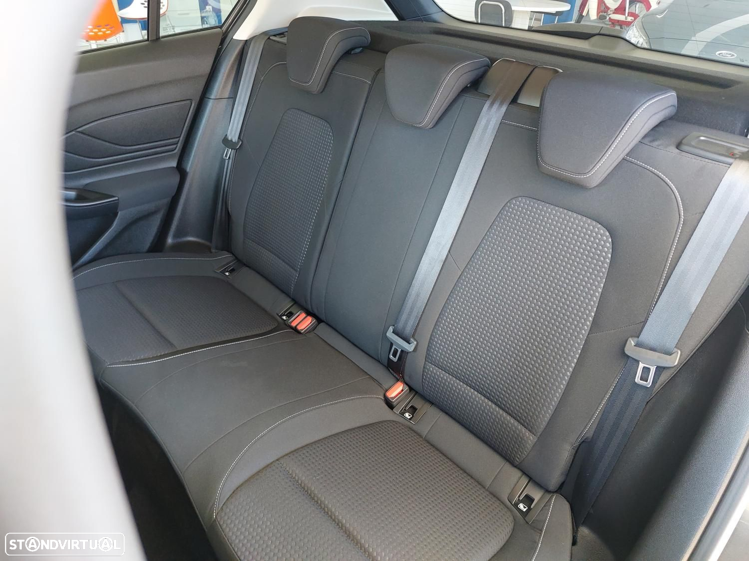 Ford Focus 1.5 TDCi EcoBlue Business - 10