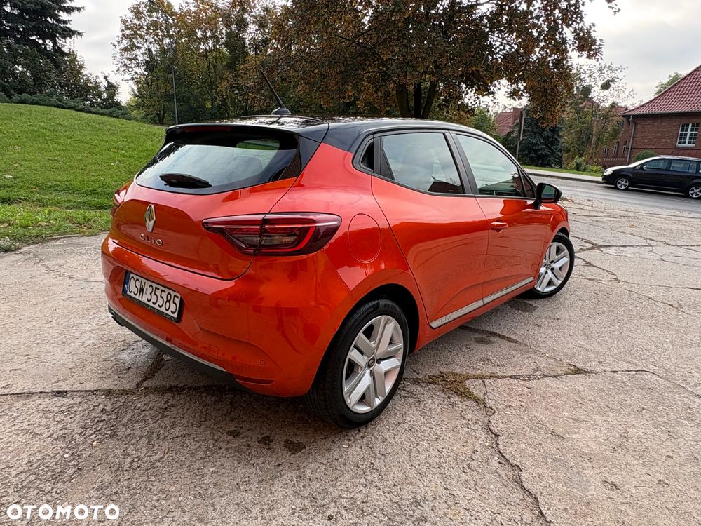 Renault Clio - 5