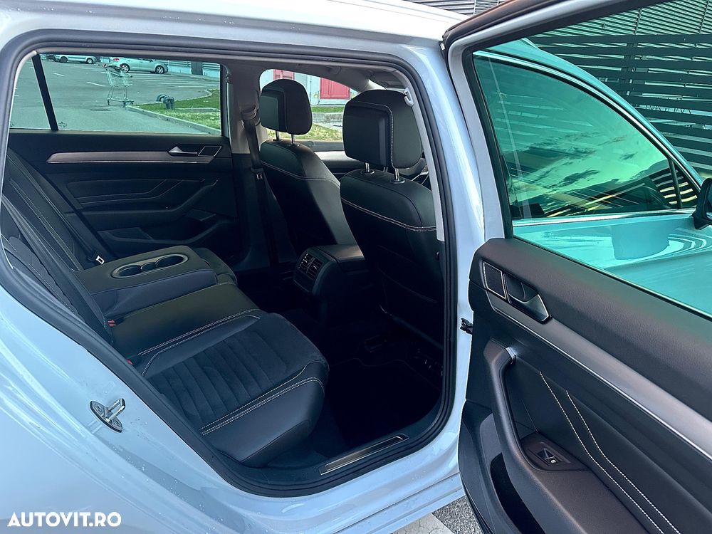 Volkswagen Passat 2.0 TDI DSG Highline - 27