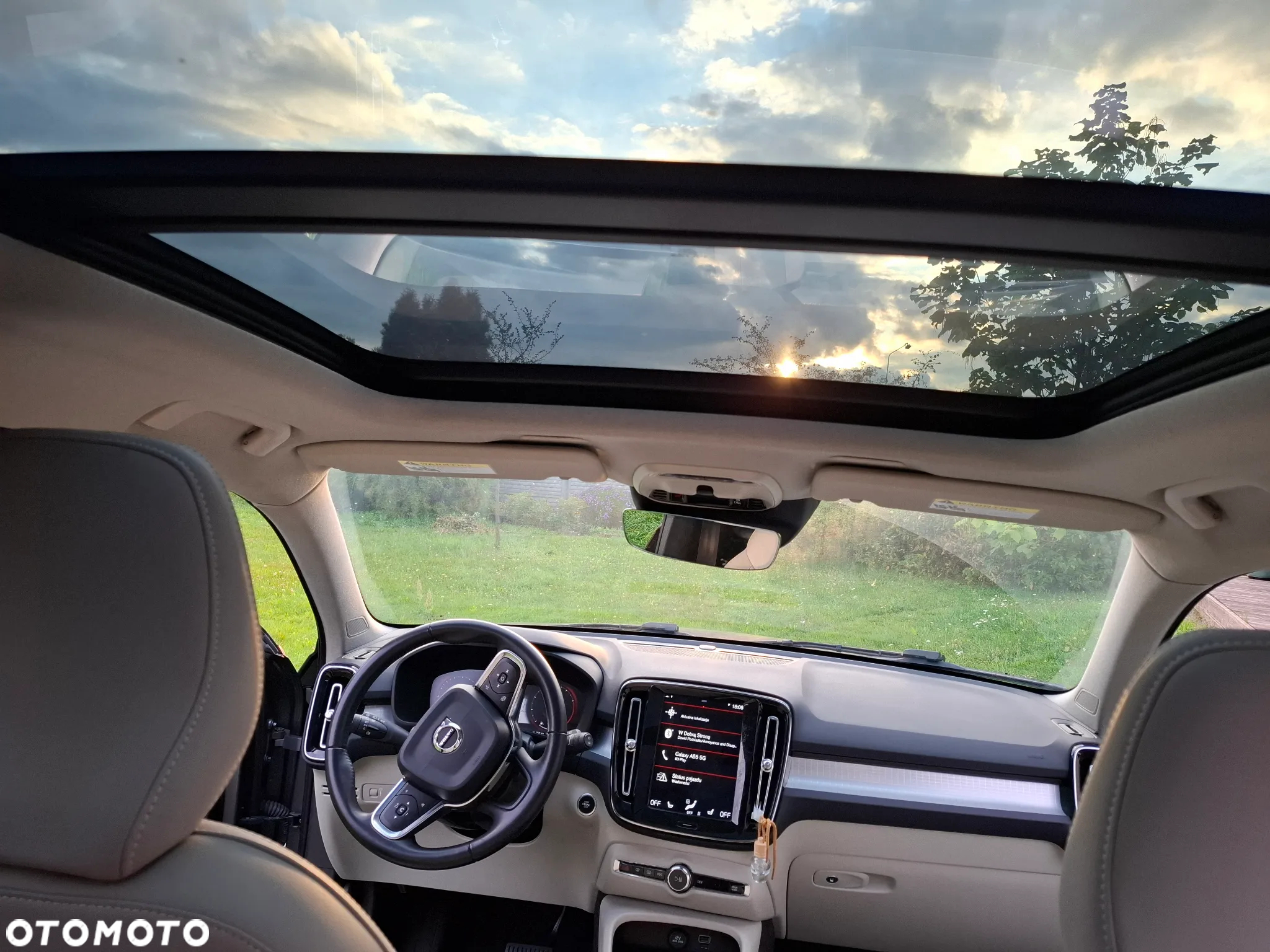 Volvo XC 40 T5 AWD Geartronic Momentum Pro - 16