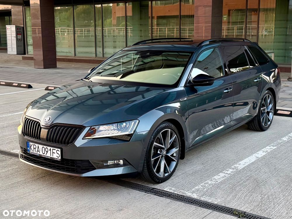 Skoda Superb 2.0 TDI Sportline DSG - 2