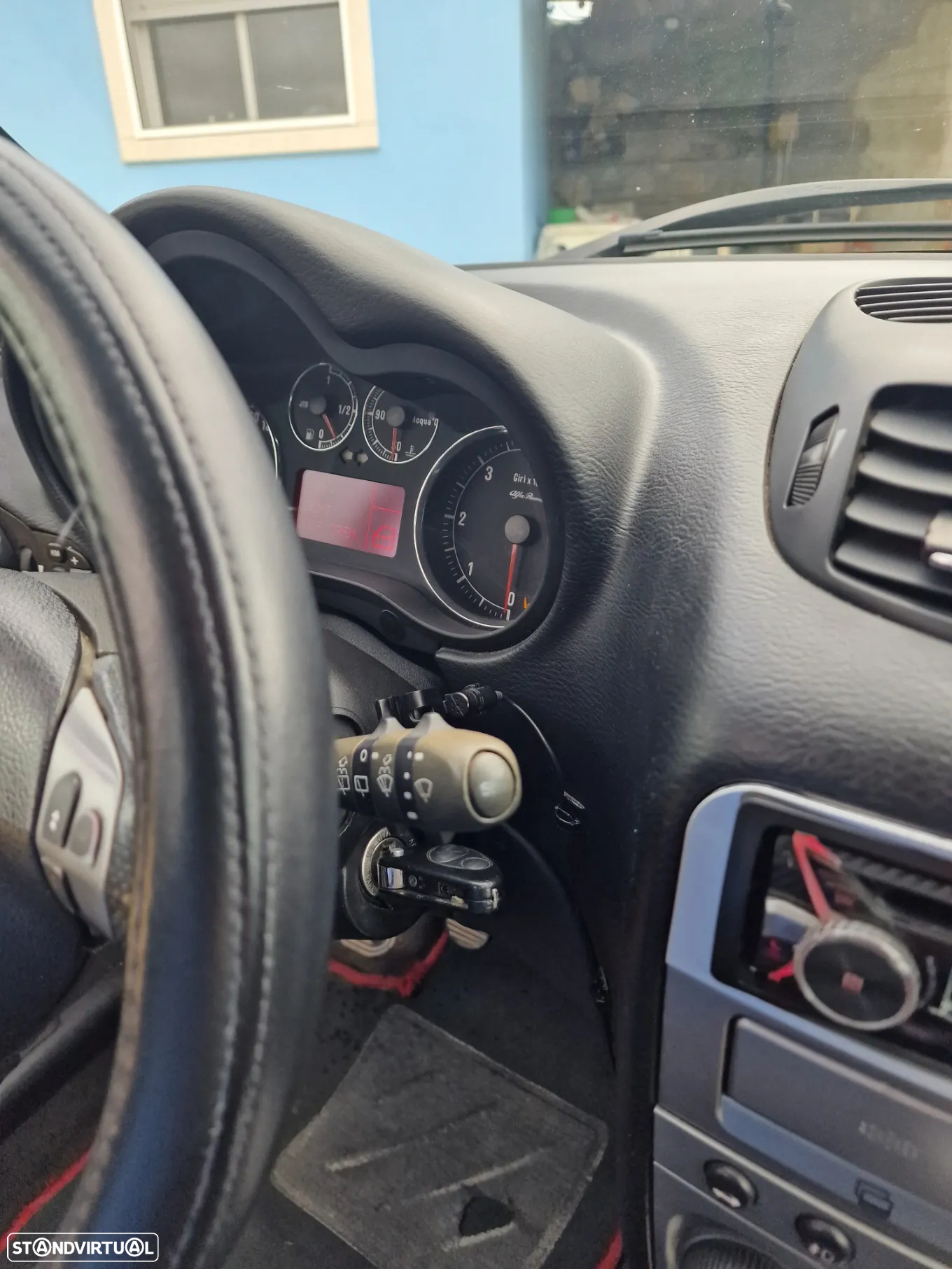 Alfa Romeo 147 1.9 JTD 16V Executive - 32