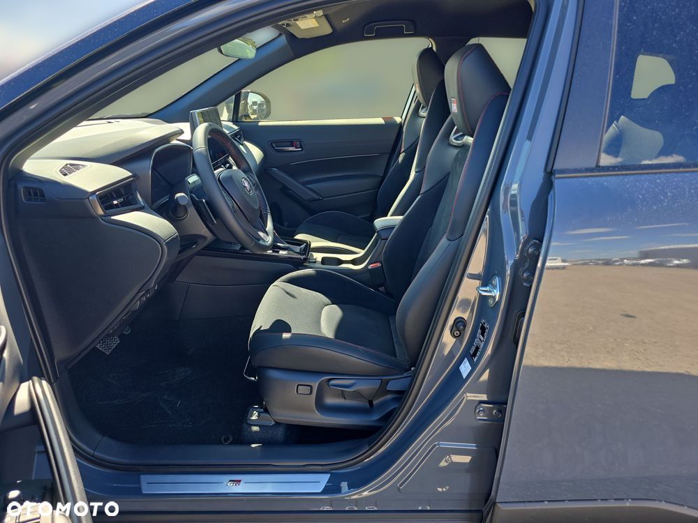 Toyota Corolla 2.0 Hybrid GR Sport - 15