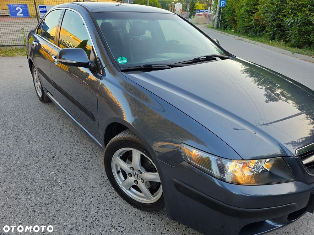Honda Accord 2.0 ES - 16