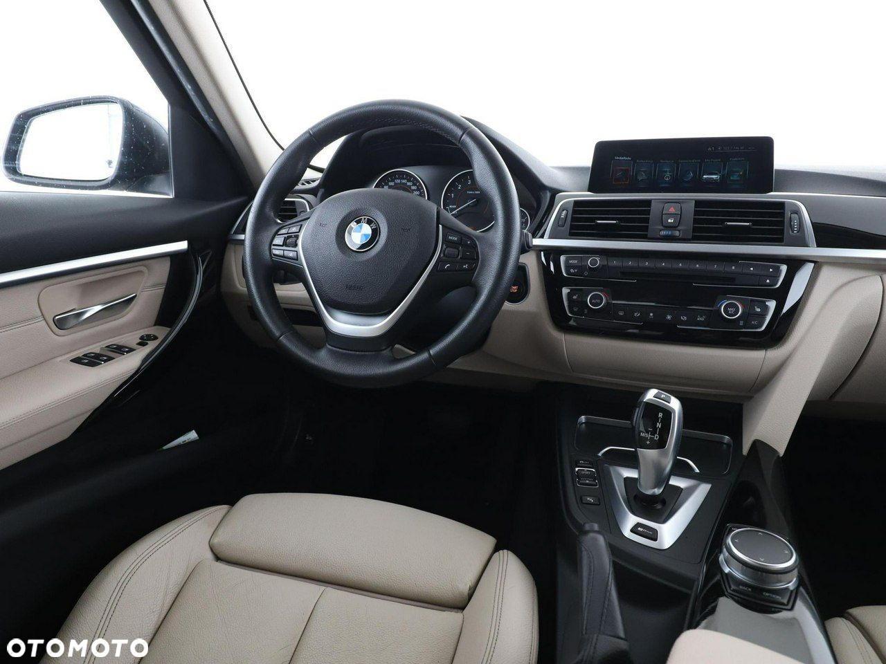 BMW Seria 3 330e Sport Line - 16