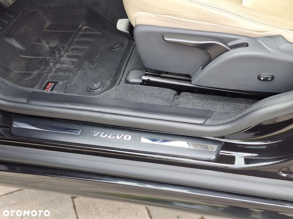 Volvo XC 60 D4 Drive-E Momentum - 10