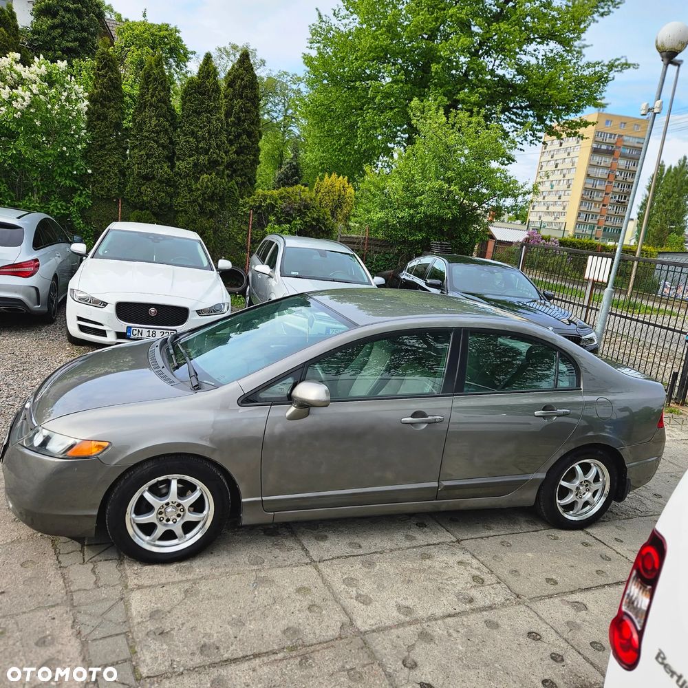 Honda Civic 1.8i-VTEC Automatik Executive - 14