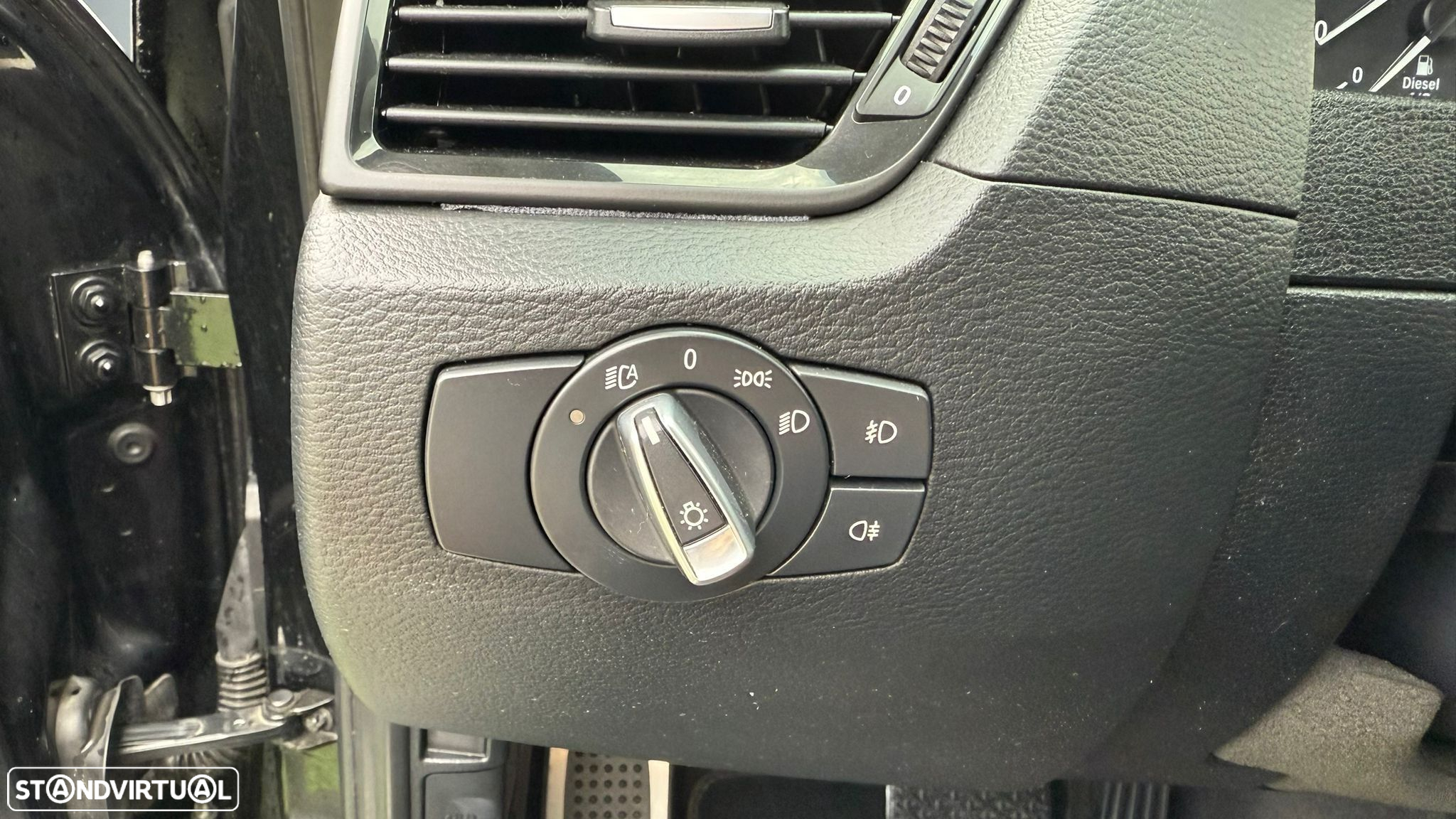 BMW X1 18 d sDrive Auto Pack M - 36