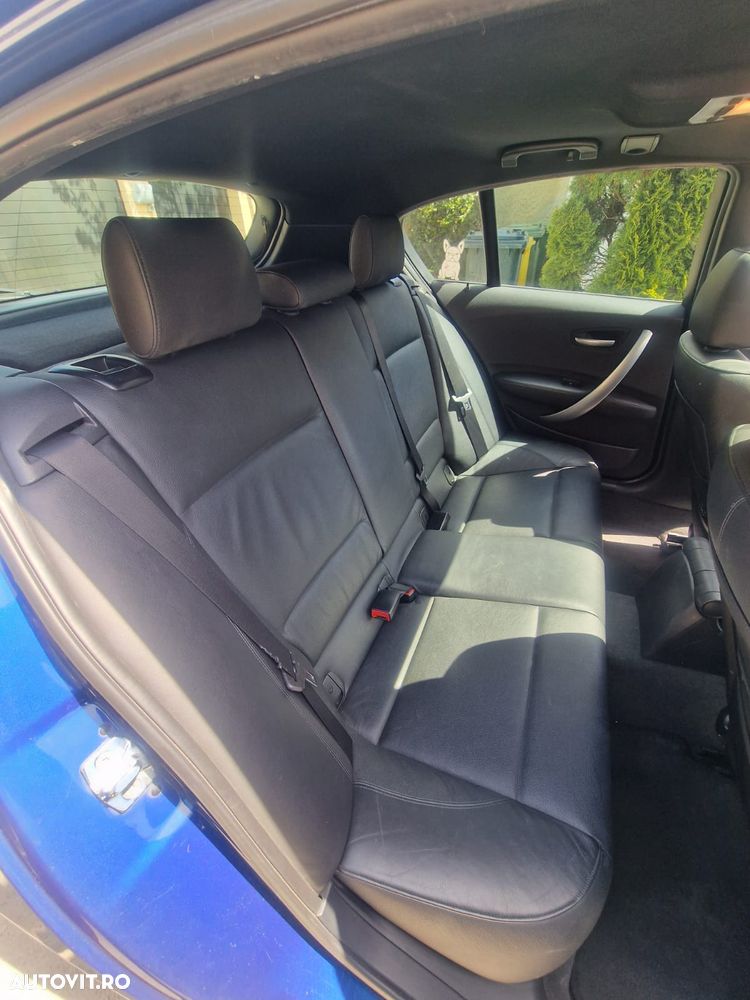 BMW Seria 1 120d - 4