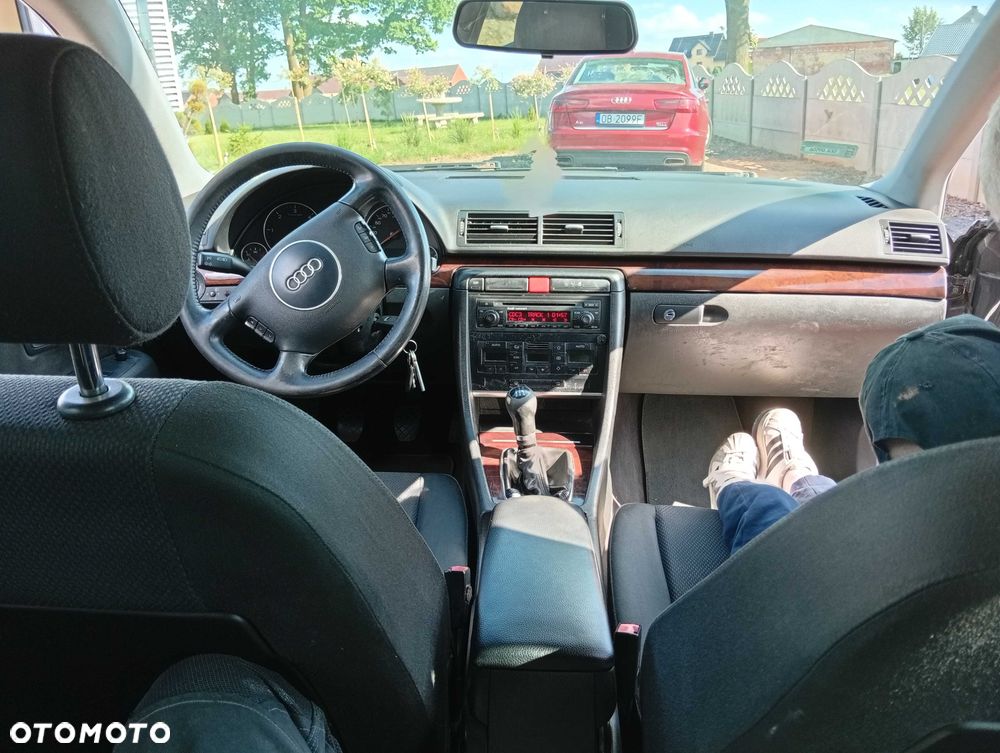 Audi A4 Avant - 3