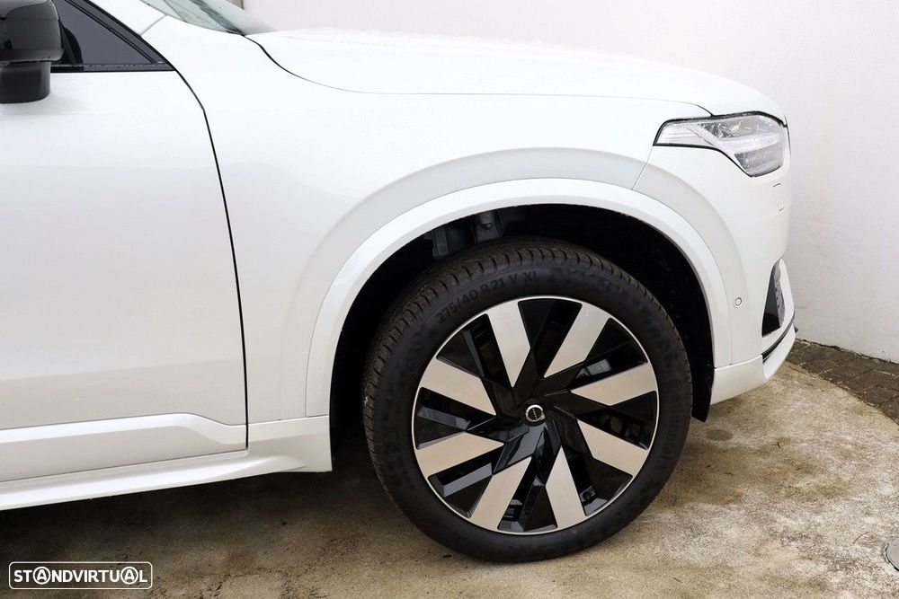 Volvo XC 90 2.0 T8 PHEV Ultra Dark AWD - 7