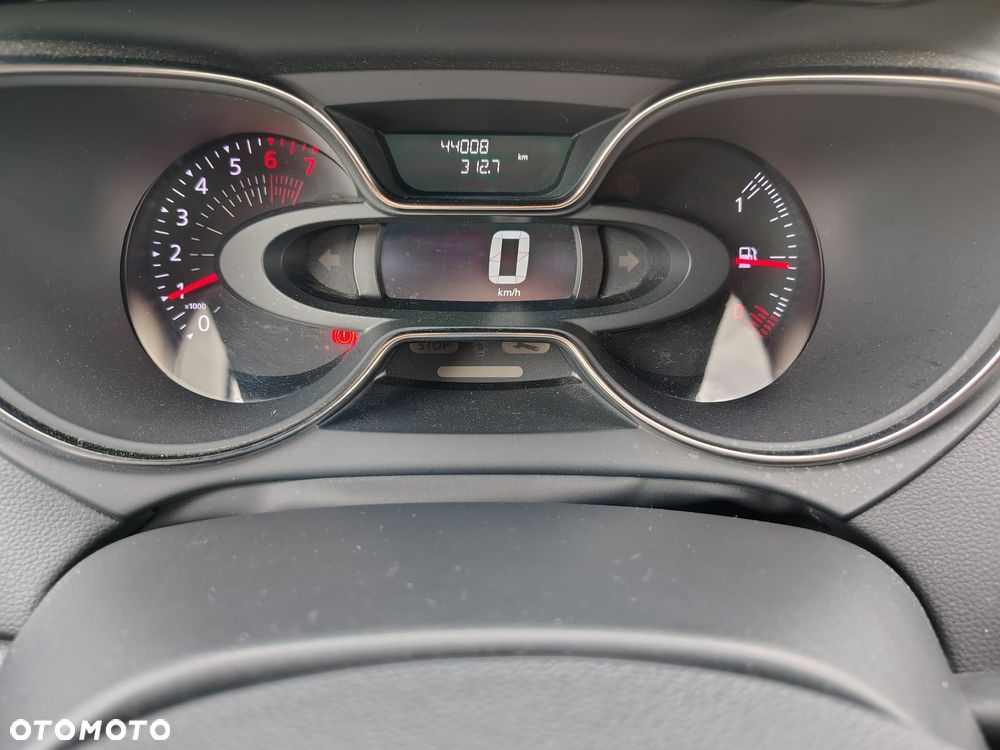 Renault Captur 0.9 Energy TCe Life EU6 - 9