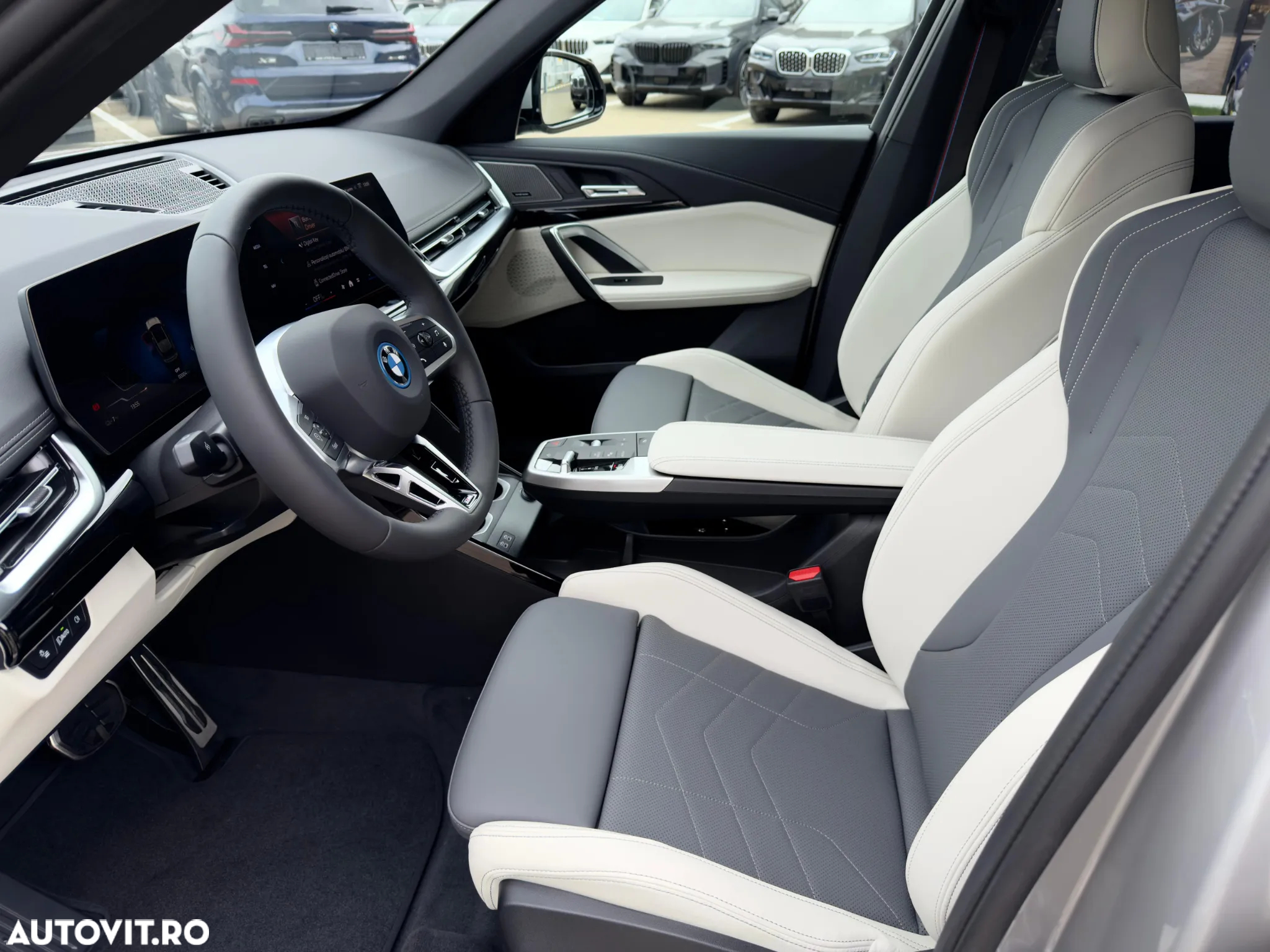 BMW iX1 xDrive30 - 11