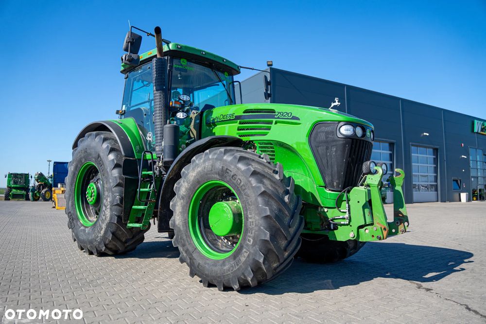 John Deere 7820 - 1