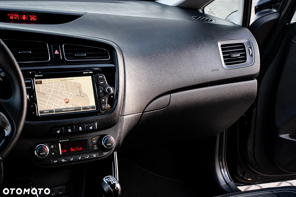 Kia Ceed Cee'd 1.6 CRDi XL - 30