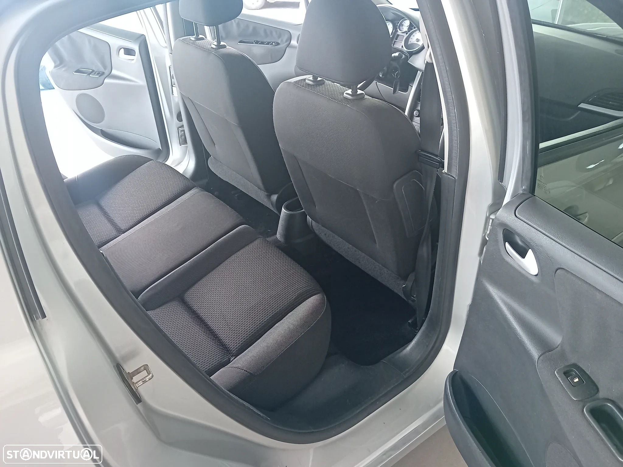 Peugeot 207 1.4 HDi Sport - 14