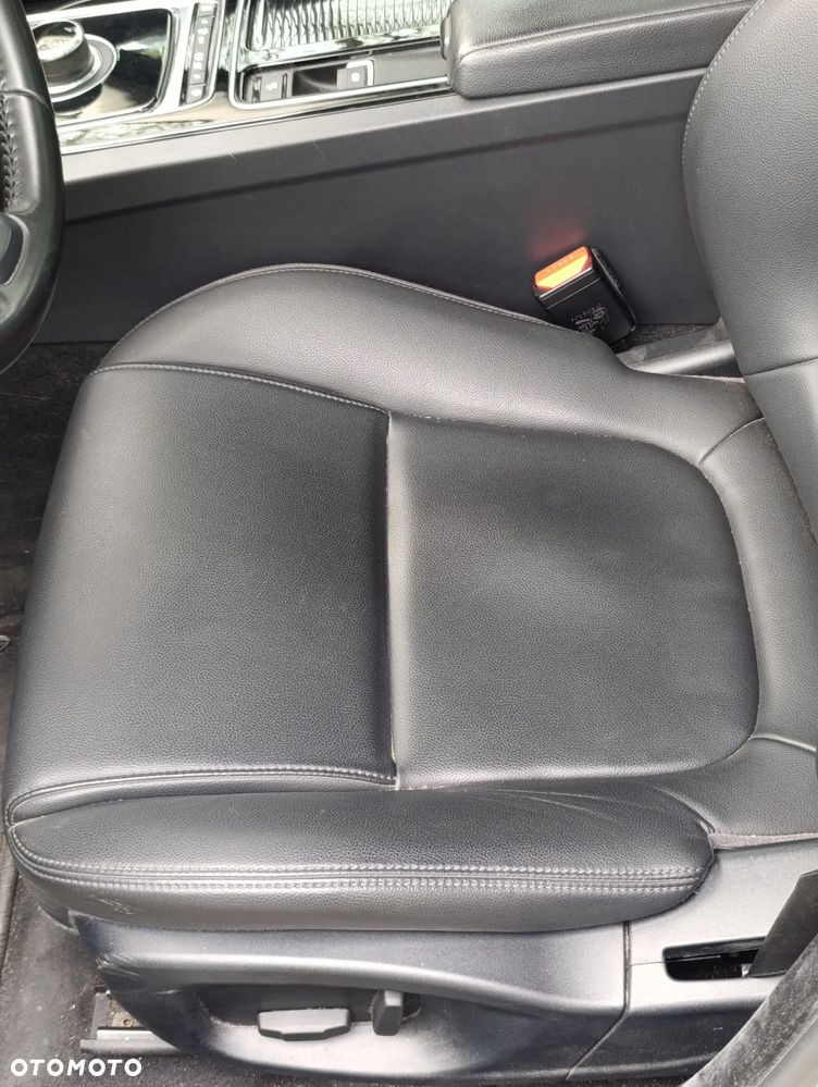 Jaguar XE 2.0 T Prestige - 15