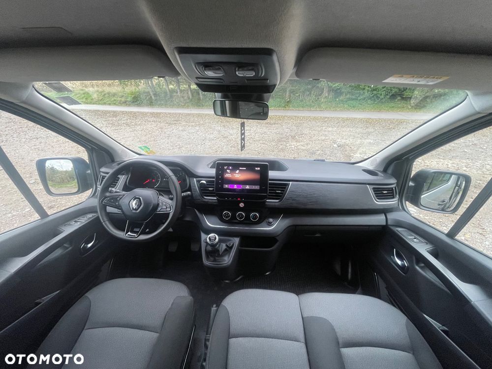 Renault Trafic - 18