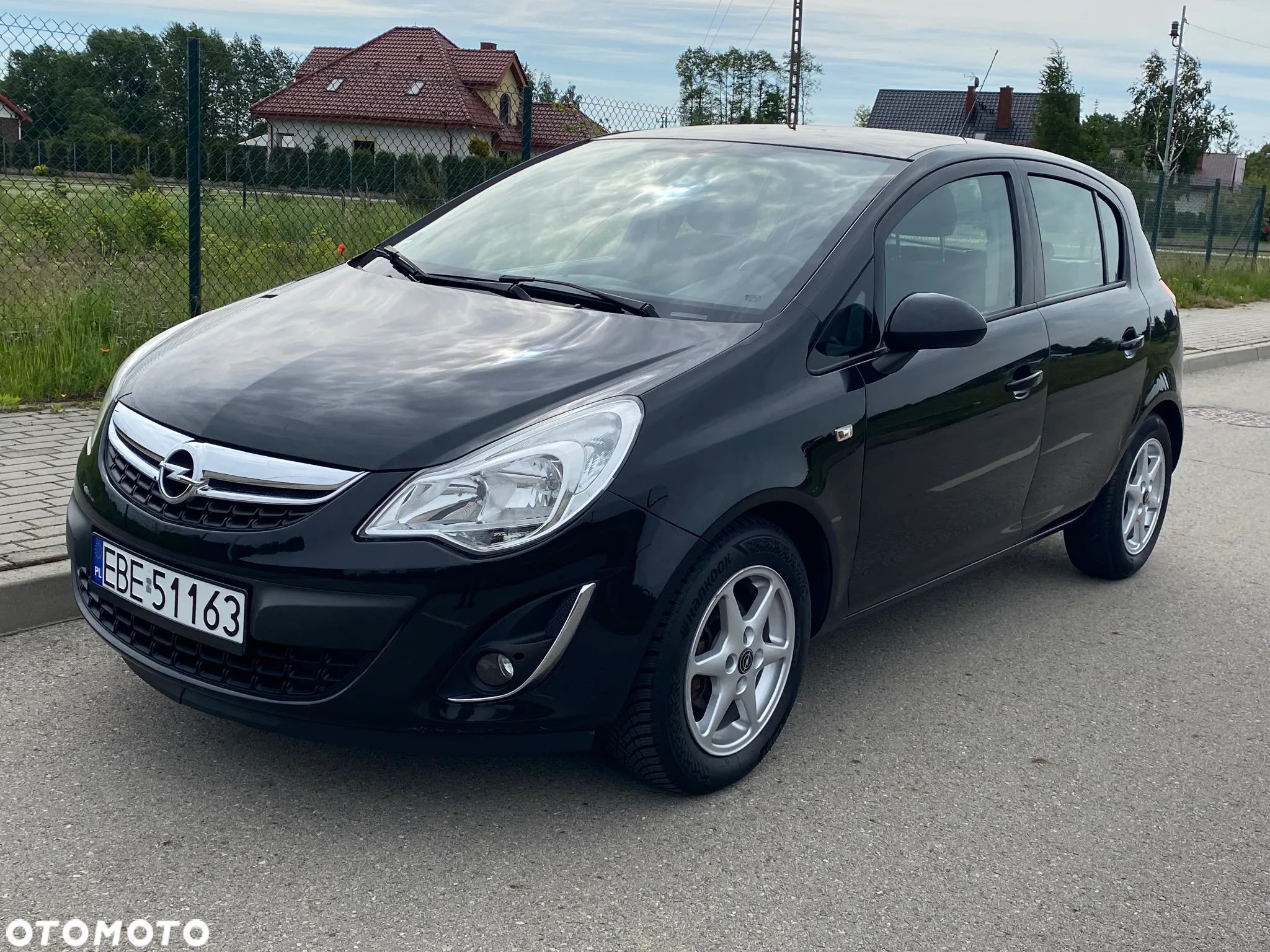Opel Corsa 1.4 16V Cosmo - 1