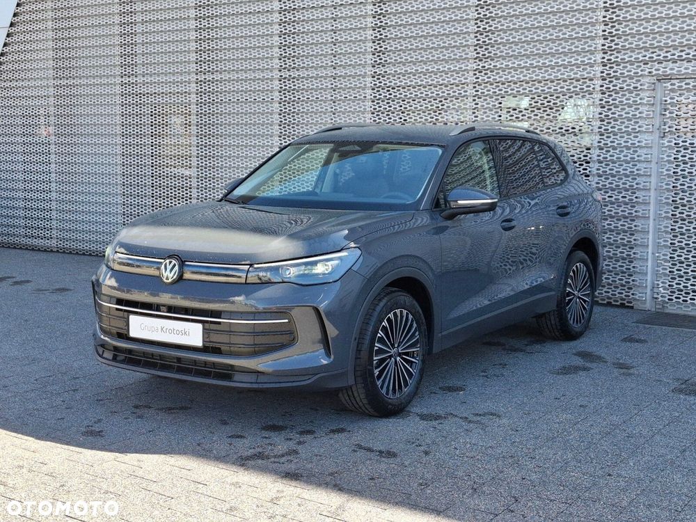 Volkswagen Tiguan - 3