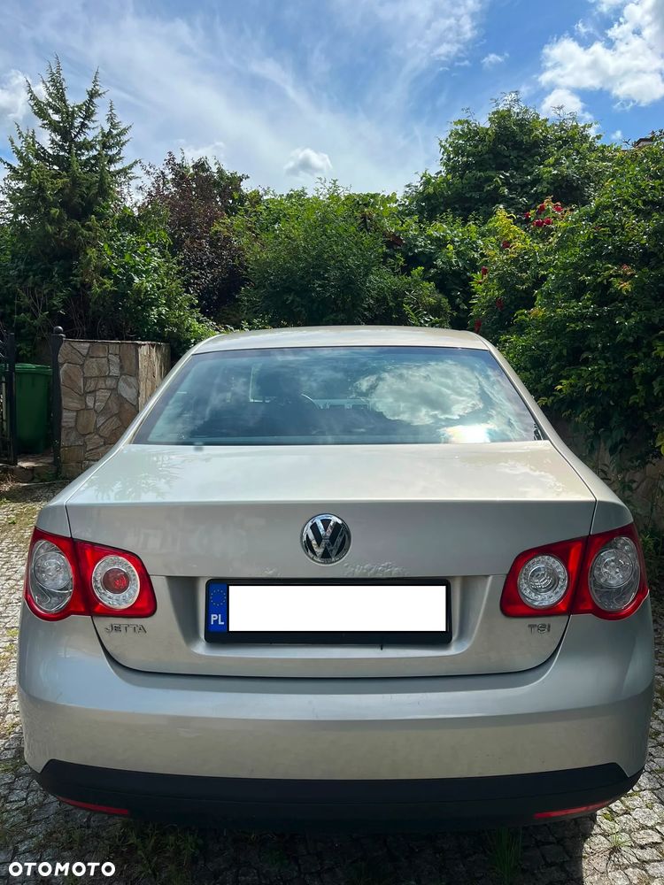Volkswagen Jetta 1.4 TSI Comfortline - 8