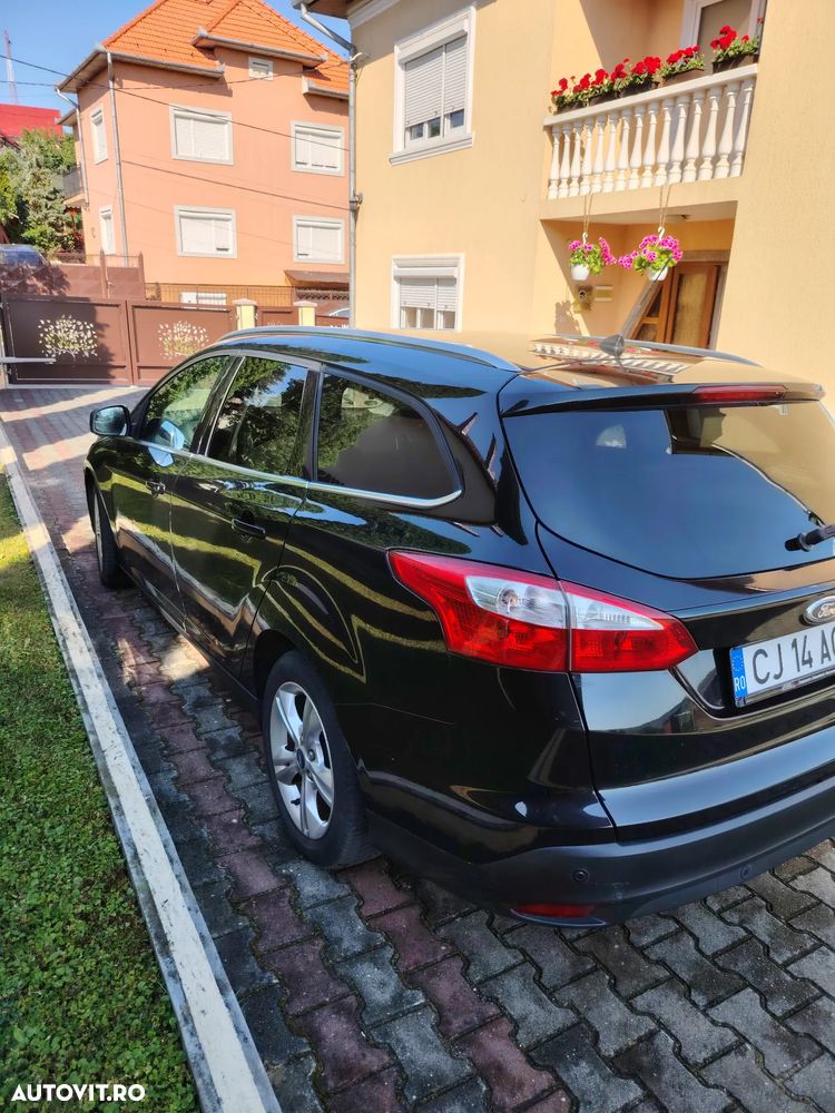 Ford Focus 1.6 TDCI DPF Titanium - 6