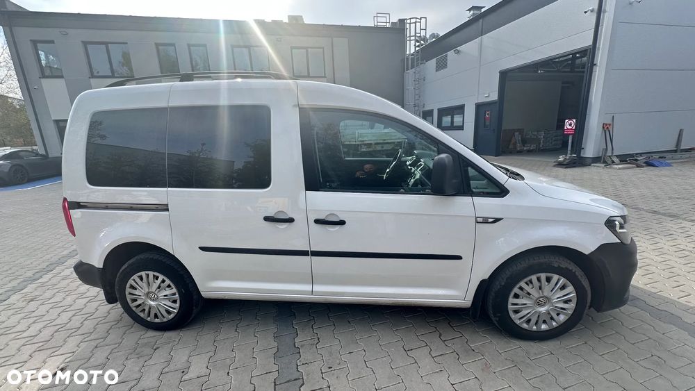 Volkswagen Caddy - 4