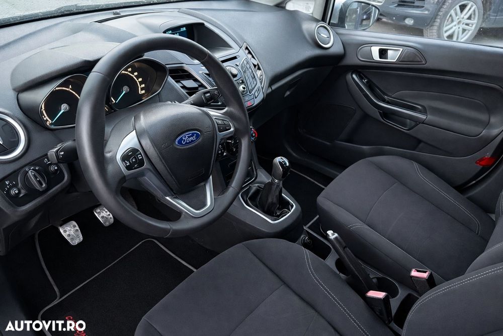 Ford Fiesta 1.6 TDCI Titanium - 6