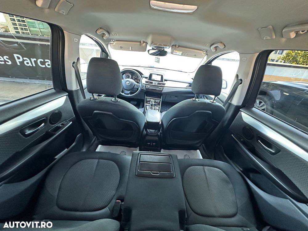 BMW Seria 2 218d Sport-Aut. Sport Line - 9