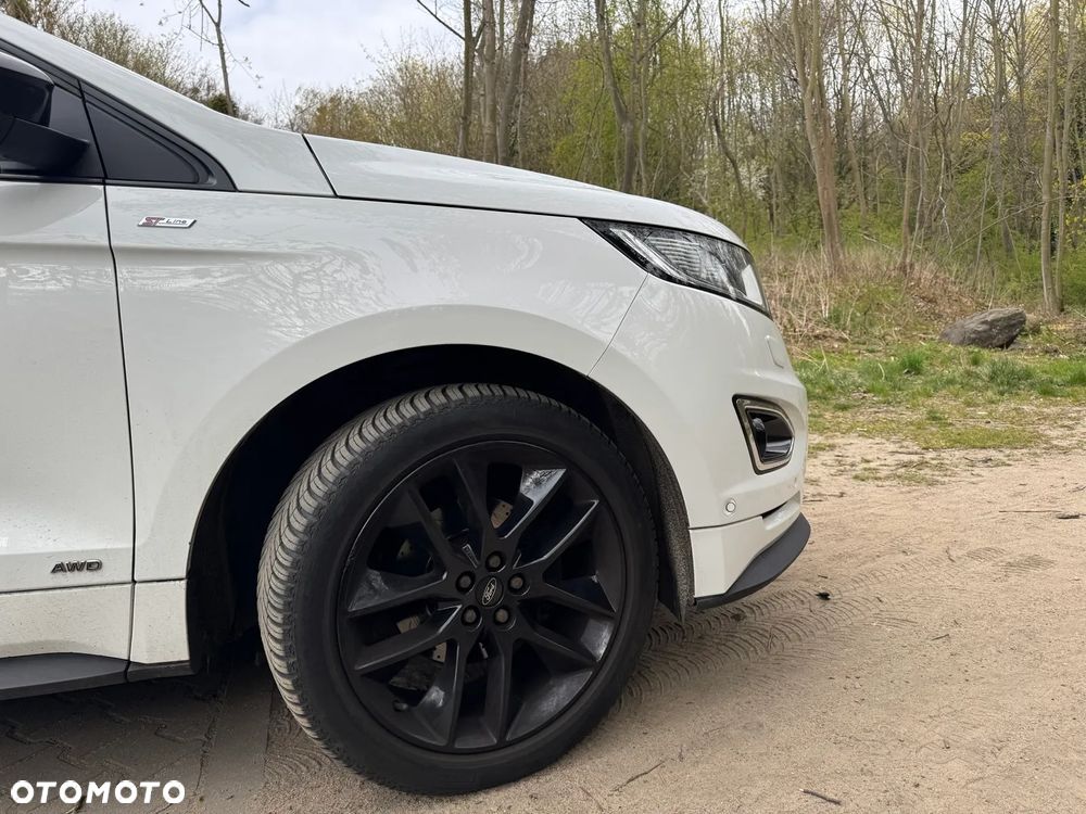 Ford Edge 2.0 TDCi Bi-Turbo 4x4 ST-LINE - 23