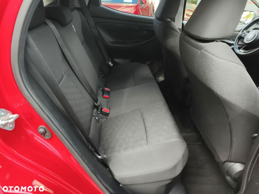 Toyota Yaris Hybrid 1.5 Style - 23