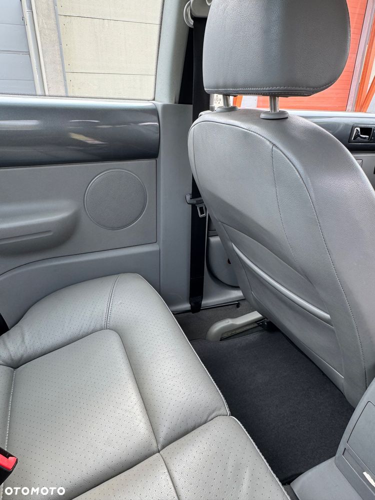 Volkswagen New Beetle 1.9 TDI - 19