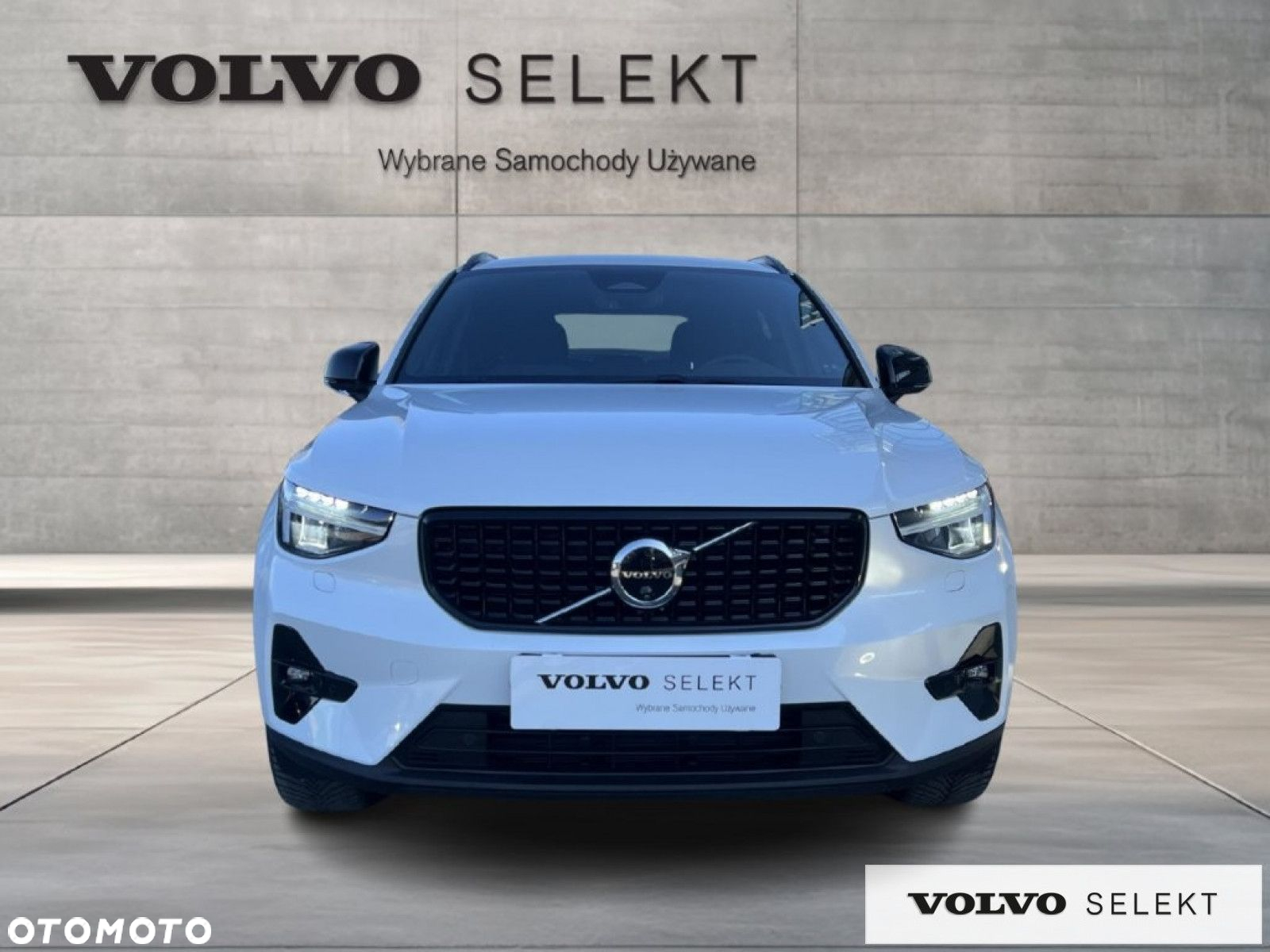 Volvo XC 40 - 4