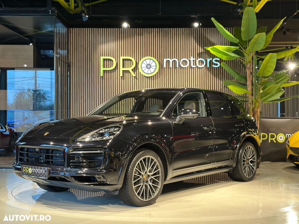 Porsche Cayenne S - 1