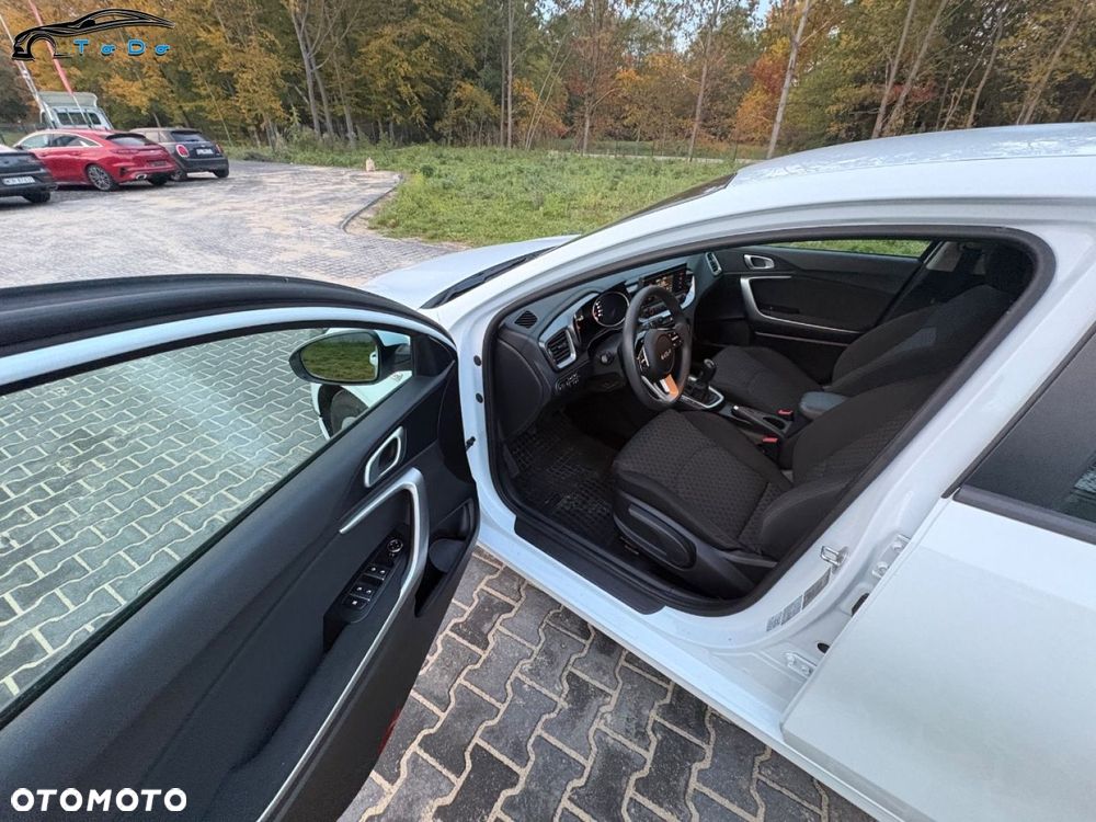 Kia Ceed 1.0 T-GDI L Business Line Plus - 18