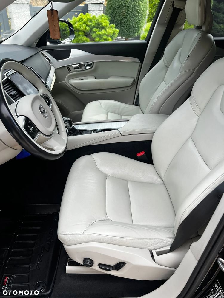 Volvo XC 90 D5 AWD Momentum 7os - 7