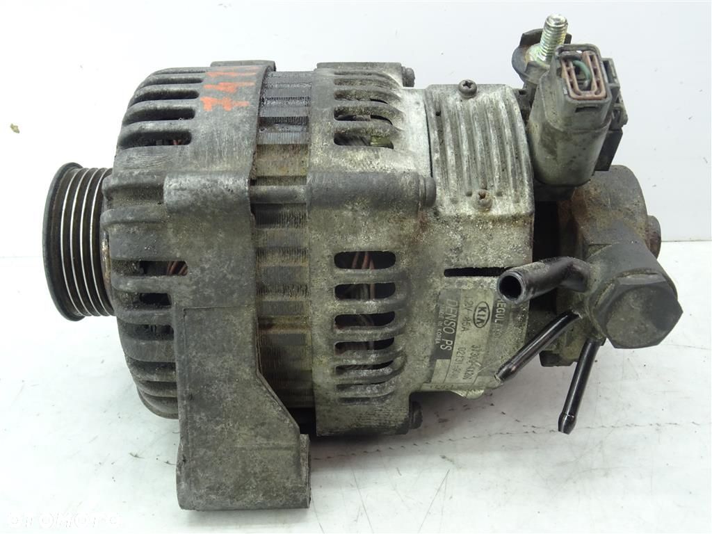 Alternator Kia Carnival 2,9 CRD R 99-06 DENSO 2 PINY 85A 37300-4X200 - 1
