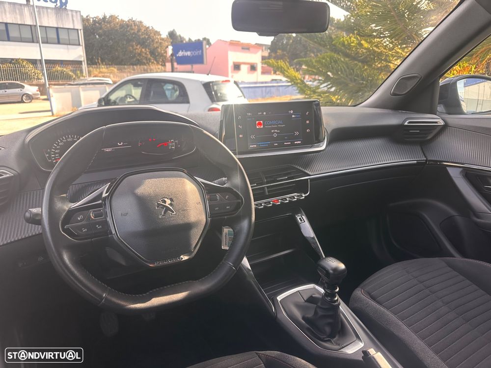 Peugeot 2008 1.2 PureTech Active Pack - 47
