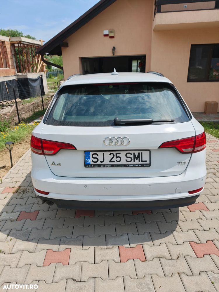 Audi A4 Avant 2.0 TDI S tronic - 2