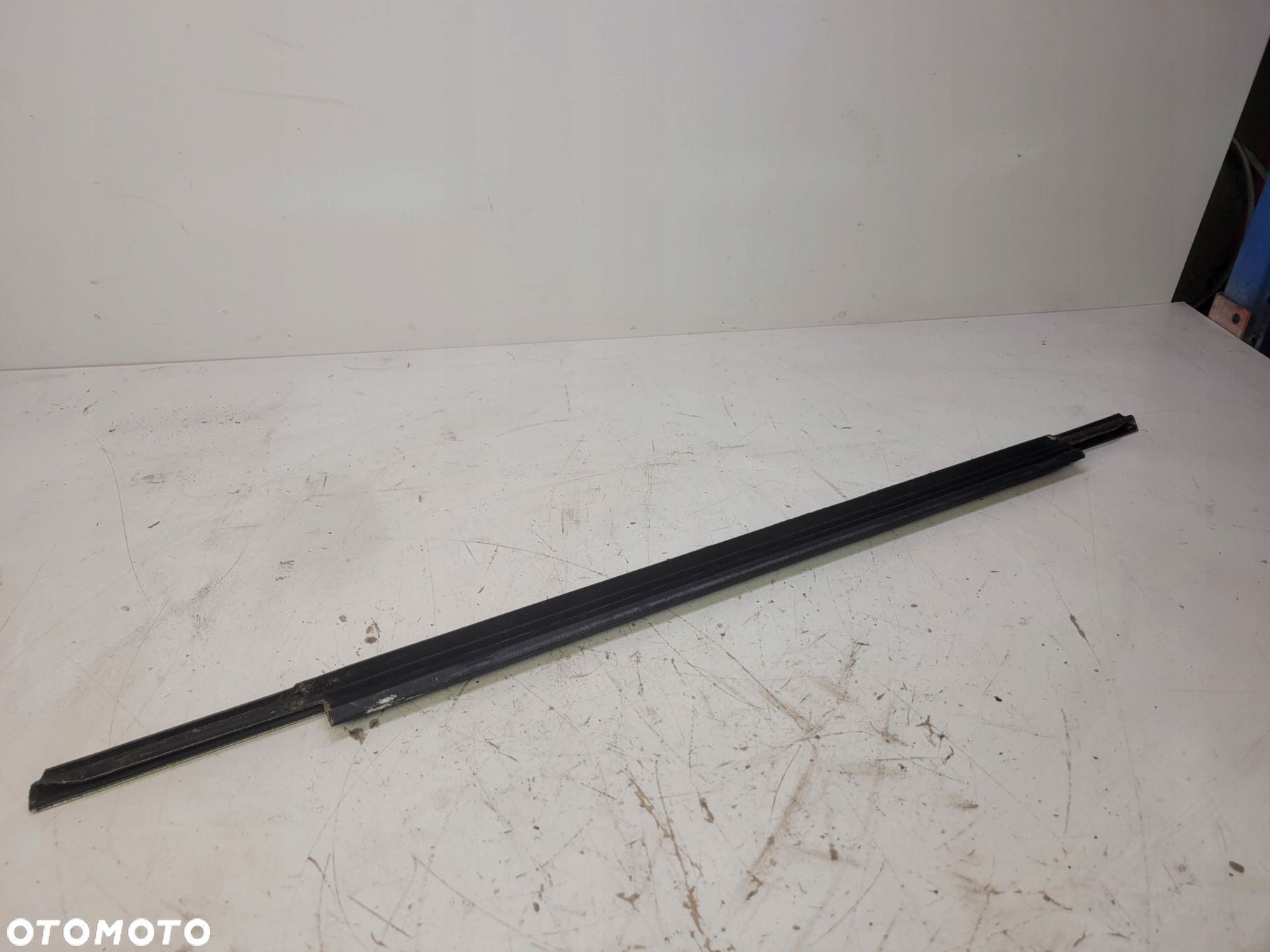 LISTWA CHROM DRZWI AUDI A6 C7 LEWY TYŁ 4G0853763 - 4