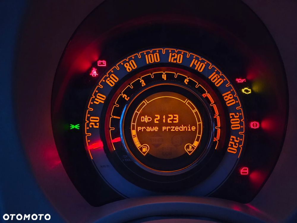 Fiat 500 0.9 TwinAir Plus S&S - 15